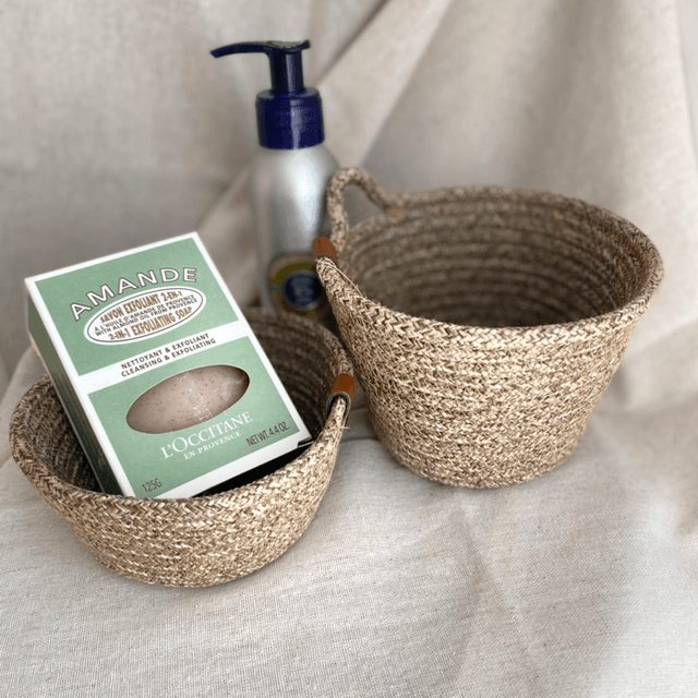 LOT 1 panier suspendu et une corbeille en corde 